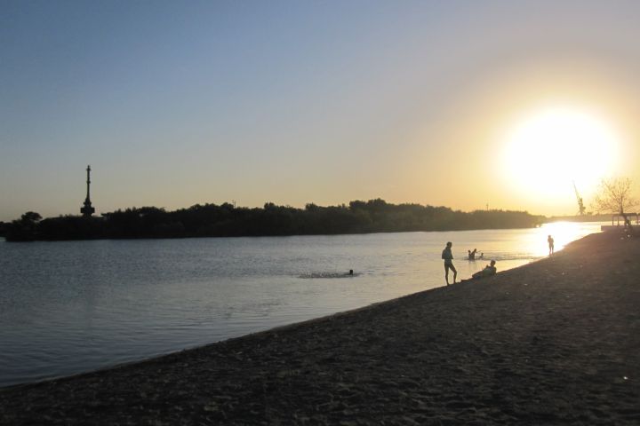 Abendstimmung an der Turkmenabat-Beach