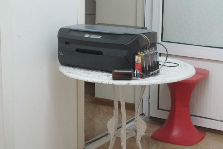 Der Farbdrucker im Fotostudio