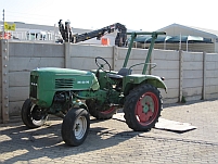 Grüner MAN Traktor-Oldtimer bei MAN