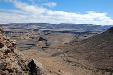 Blick vom Hikers Viewpoint in den weniger spektakulären Beginn des Canyons